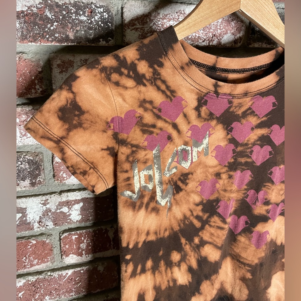 Volcom Brown and Purple Short Sleeve Tee